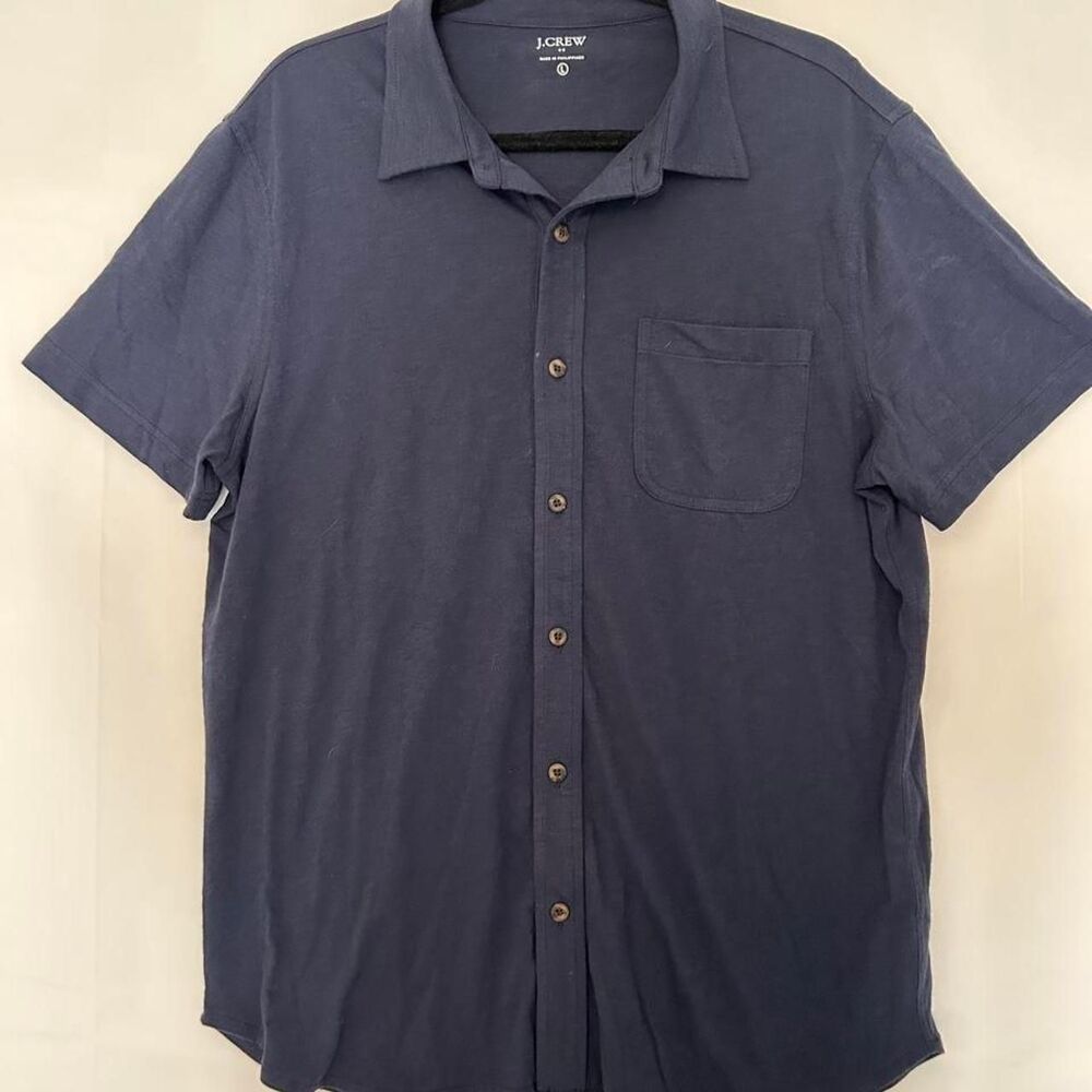 Jcrew Men's Navy and Blue Shirt